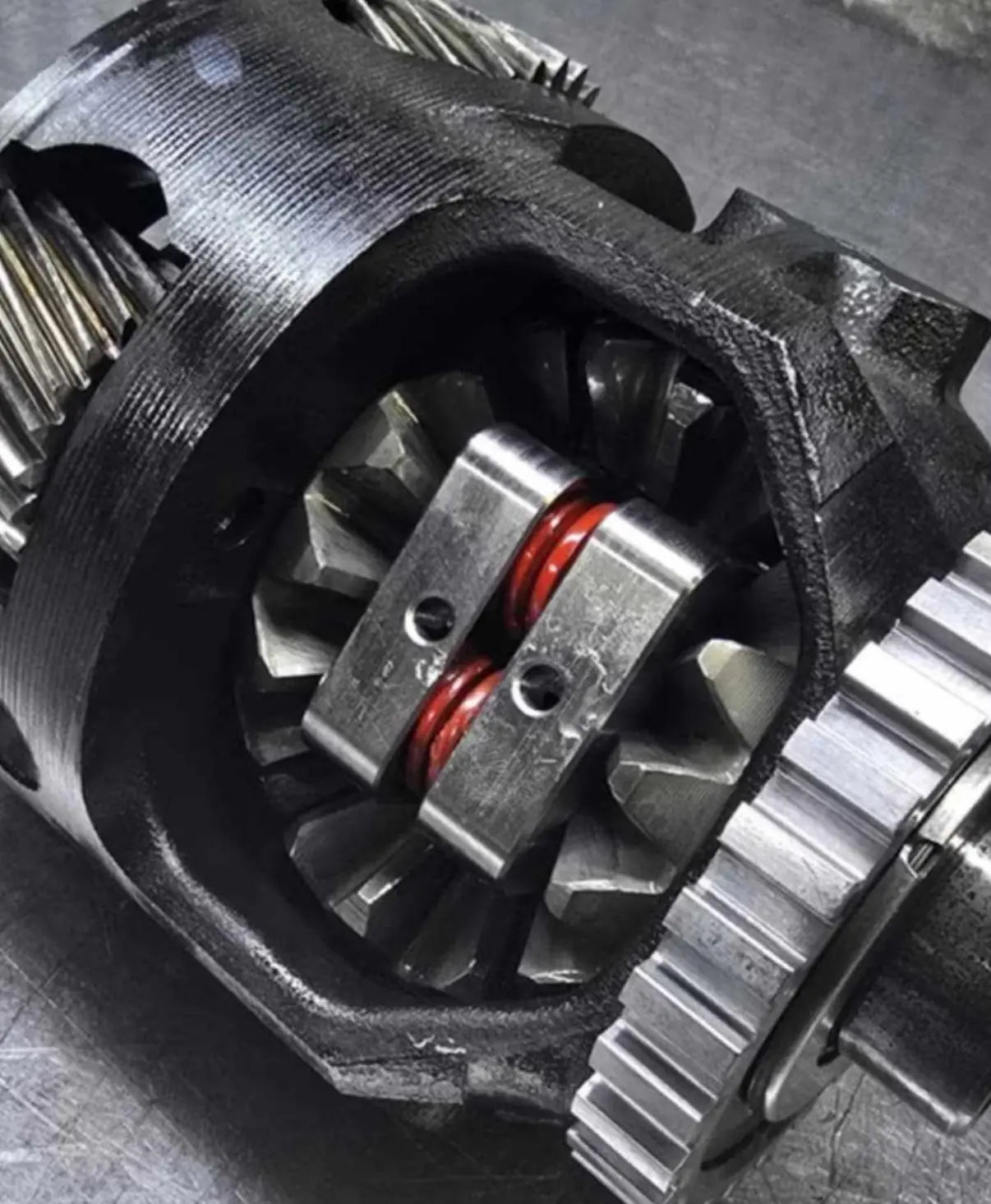 BK Racing 4T45-E Traction Block – Instant Differential Lock for Automatic Ecotec Builds BK Racing Store