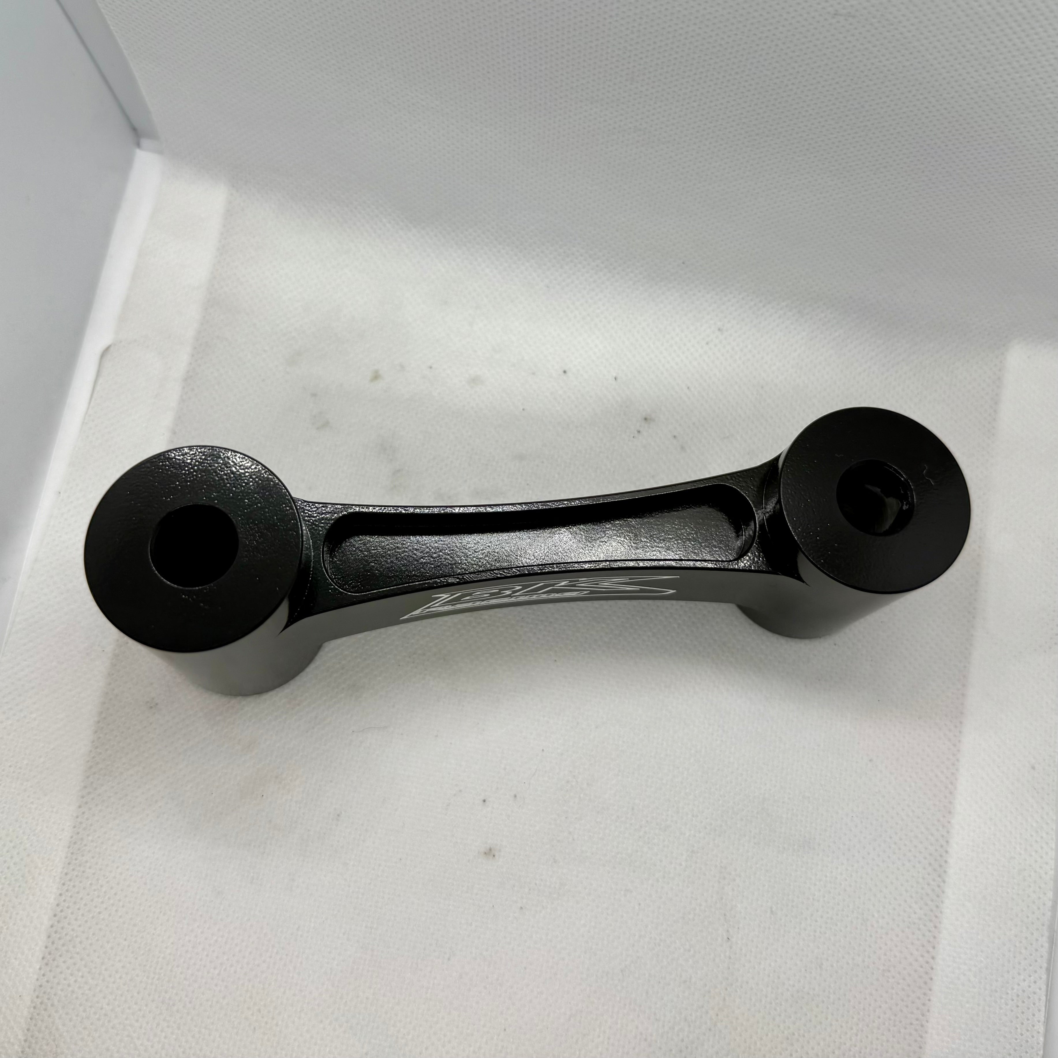 Solid Dogbone Mount for Cavalier